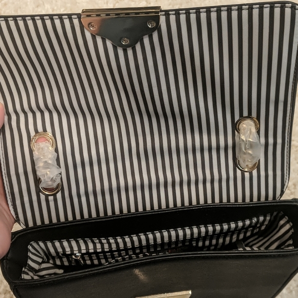 Over shoulder hand bag - Picture 4 of 5